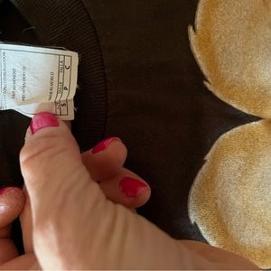 Unisex youth small tee like new!